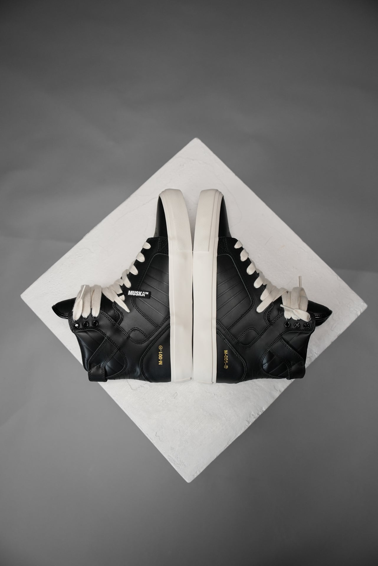 MUSKA™ FOOTWEAR CO - M - 001 - NAPPA BLACK