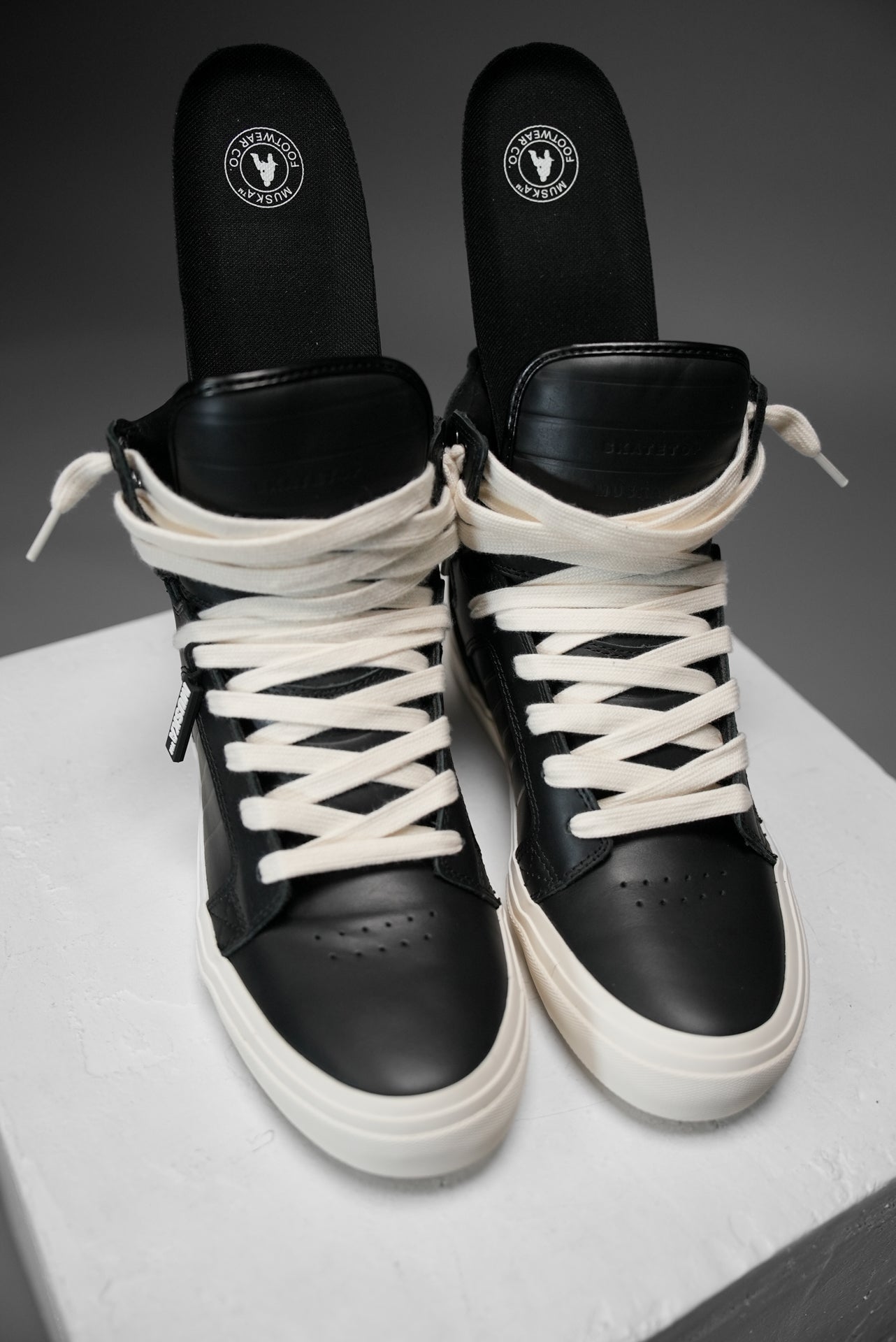MUSKA™ FOOTWEAR CO - M - 001 - NAPPA BLACK