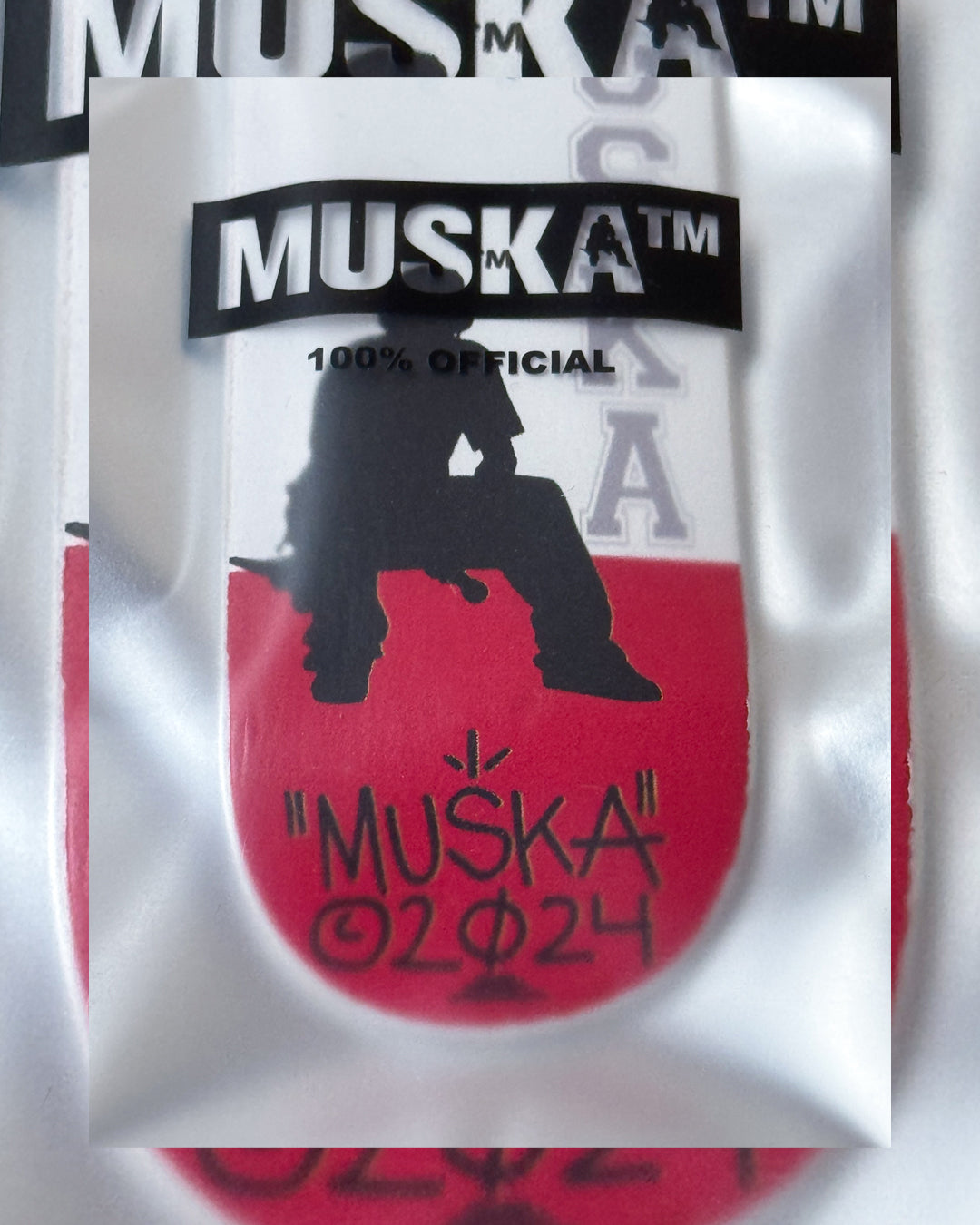 MUSKA™ [FINGERBOARD] - WHITE/RED*