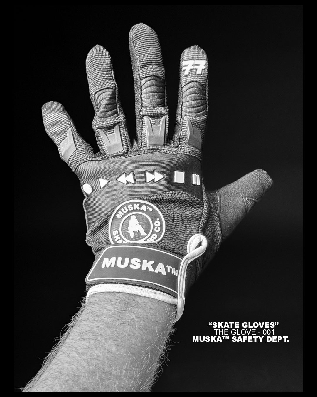 "SKATE GLOVES" - THE GLOVE - 001
