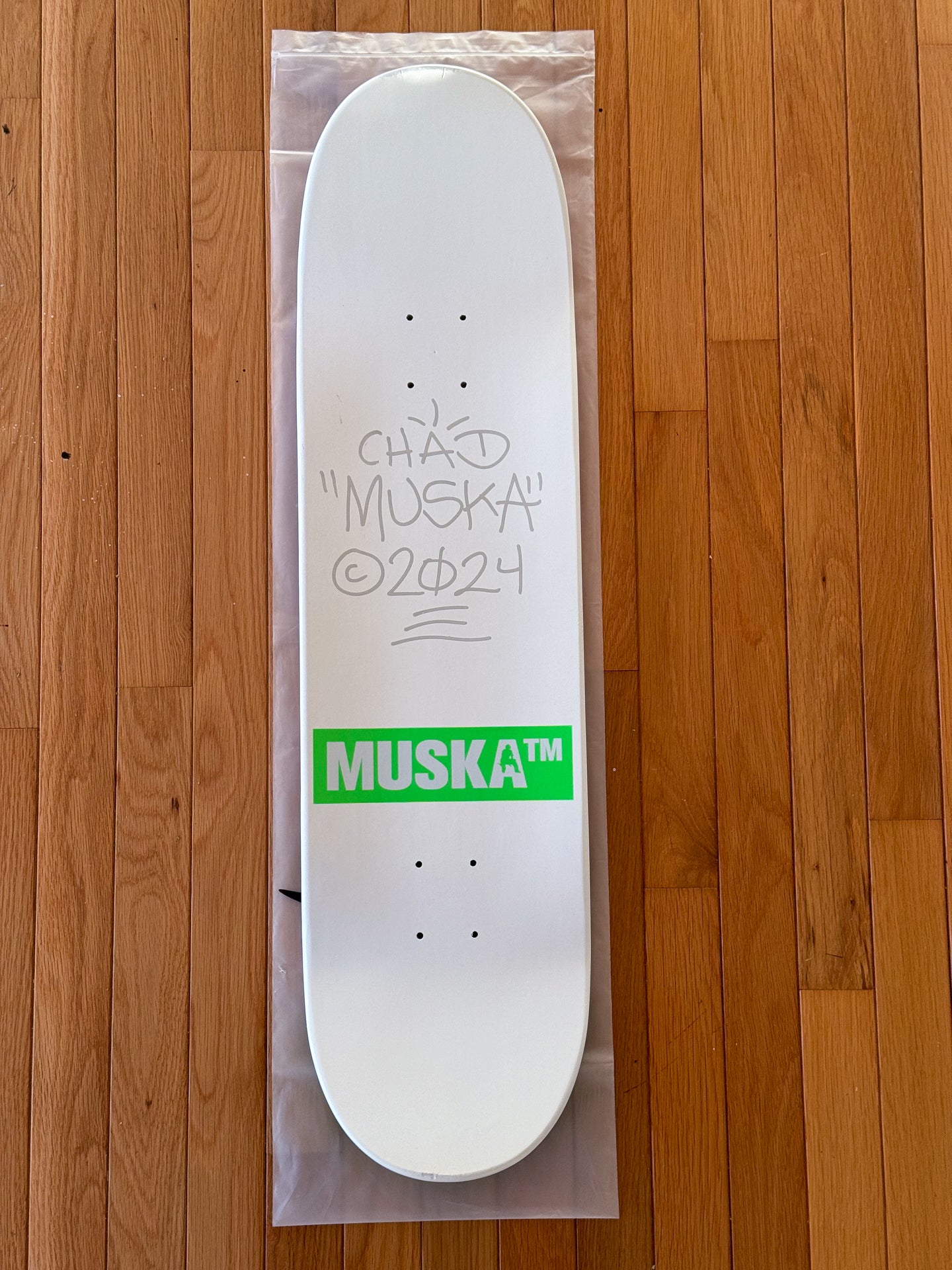 MUSKA™ - SAMPLE-2-WHITE/GREEN MACHINE-SIGNED* 2024