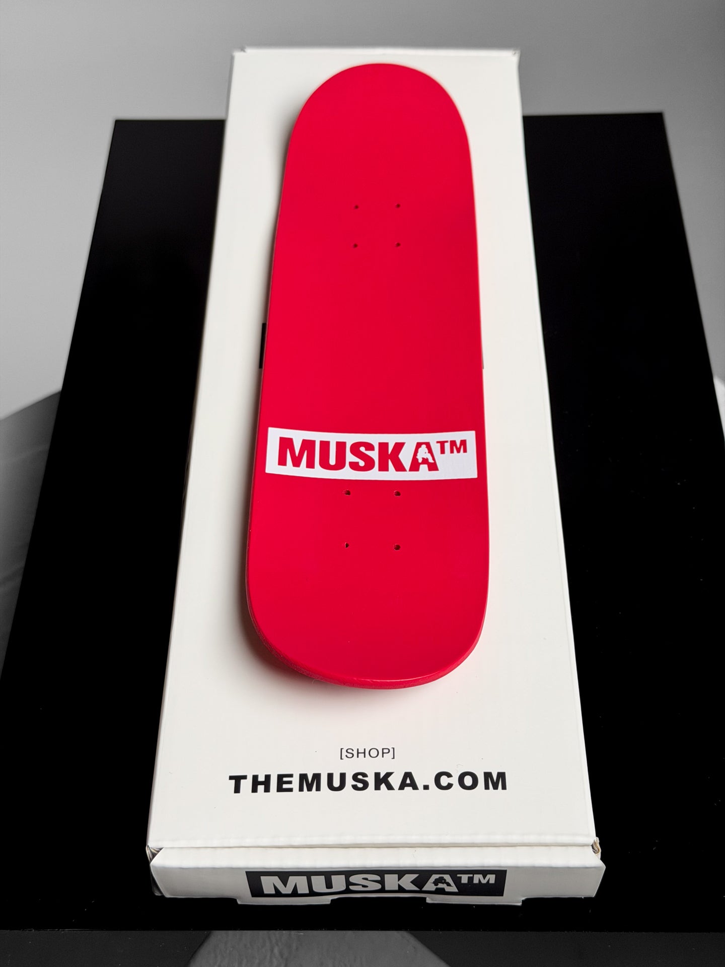 MUSKA™ [HANDBOARD] - ICON RED* SIGNED STASH